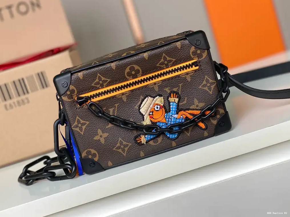 Aaa replica ru TRUNK SOFT LOUIS VUITTON 0514
